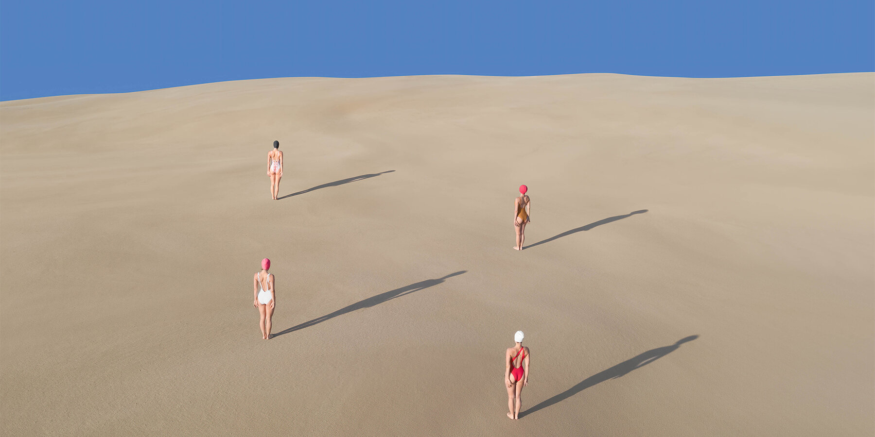 form-precision-pattern-inside-symmetrical-photography-world-brad-walls-designboom-full-01