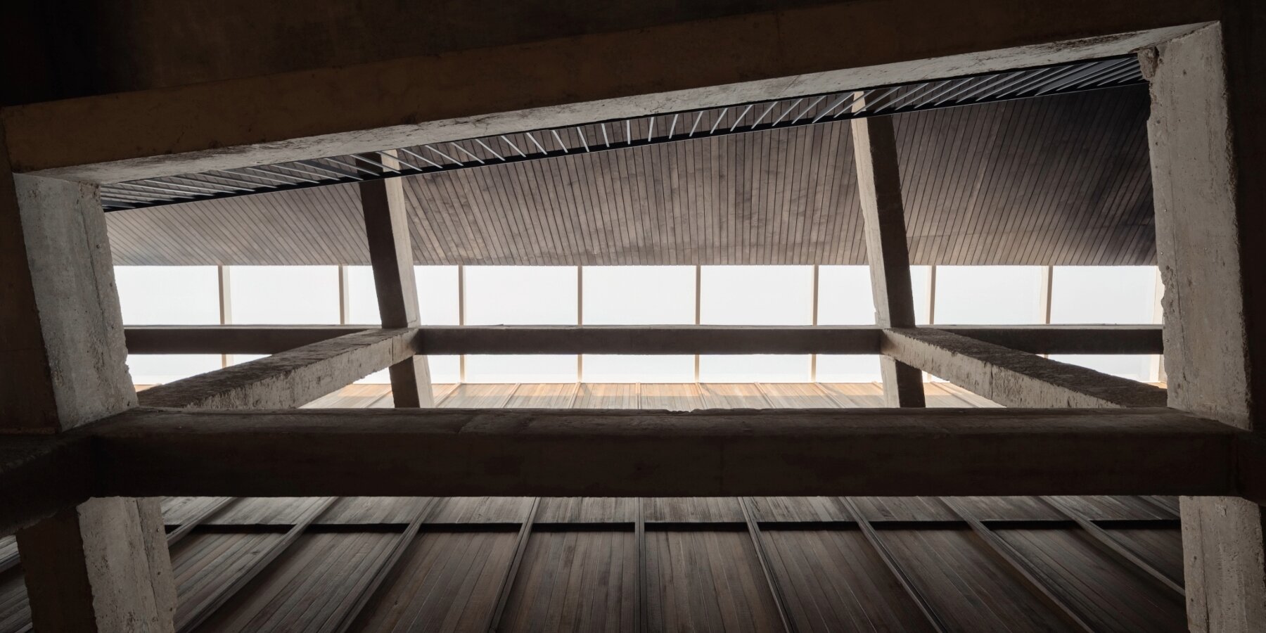 itsumo-dessert-shop-white-facade-kousou-inc-jakarta-batam-indonesia-designboom-1800-3