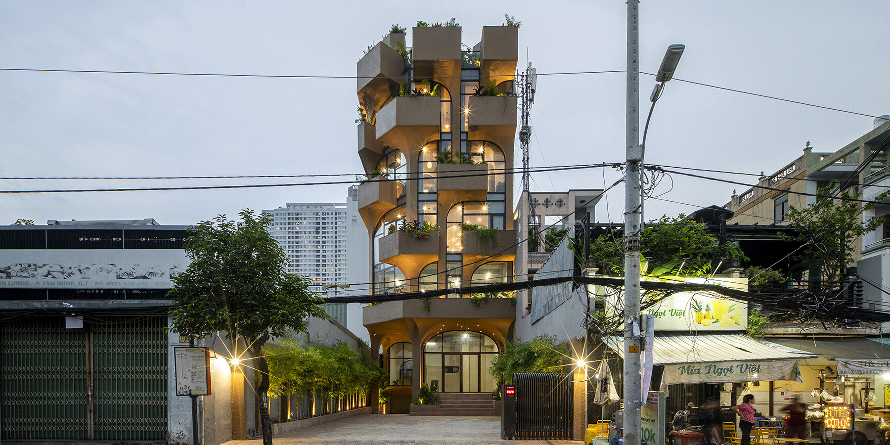 jungle-room-plus-ho-chi-minh-city-vietnam-designboom-1800-3