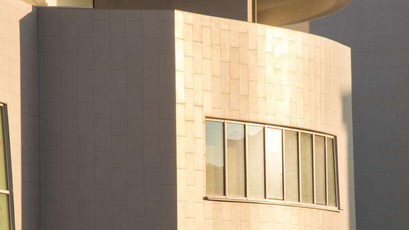 studio libeskind & kontakt weave public gardens through curved residences in tirana