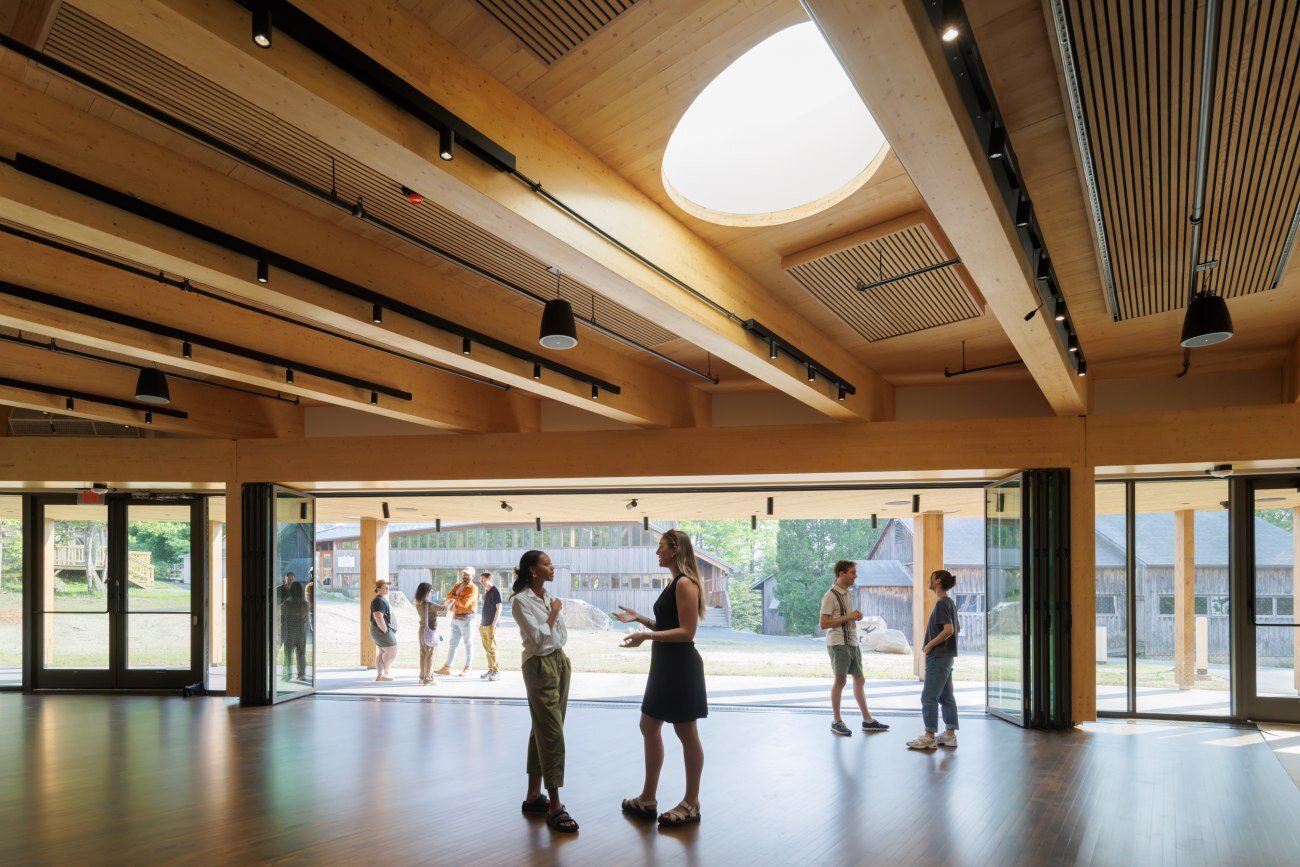 mecanoo's high-tech, timber clad dance theater opens at jacob’s pillow in massachusetts
