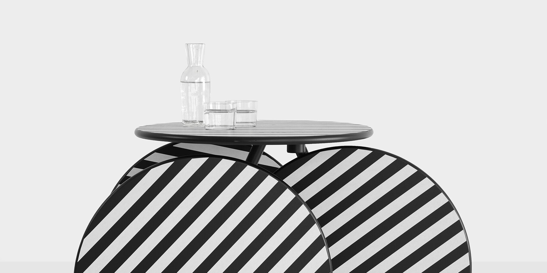 mike-maaike-rolly-rolling-table-designboom-1800-2