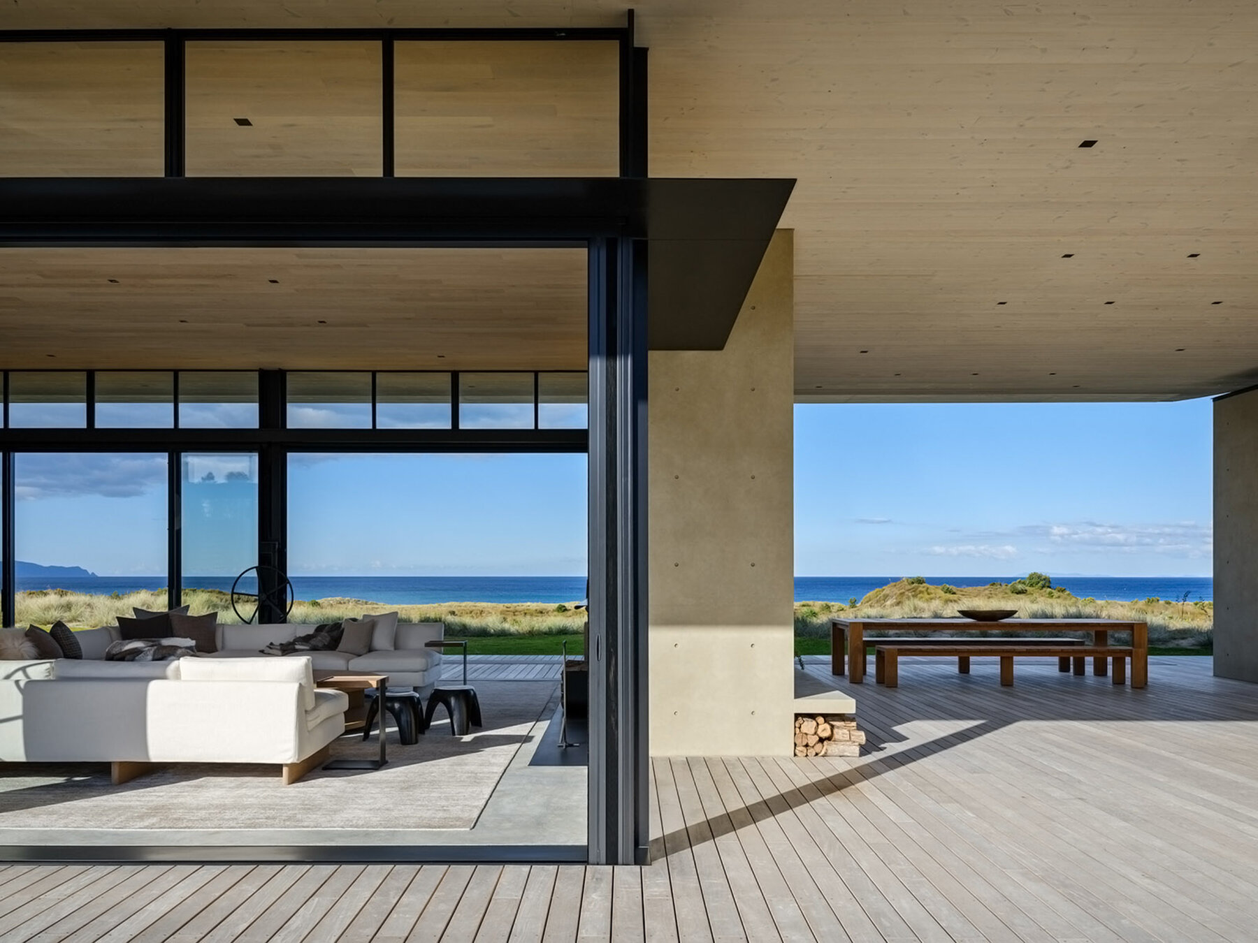 olson-kundig-tom-new-zealand-te-whare-tupu-kirikiri-designboom-06a