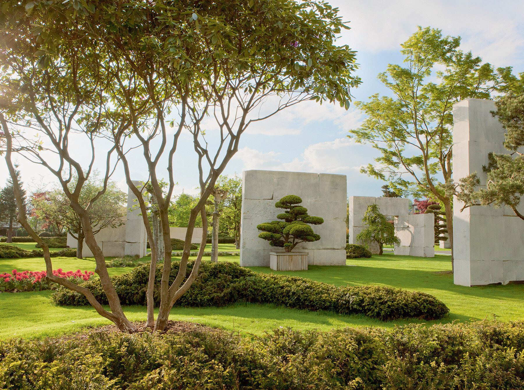 phaidon-contemporary-garden-book-designboom-08a