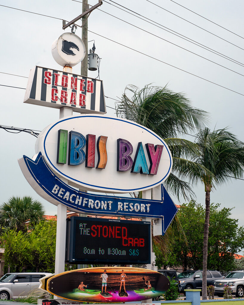 anna fox and karen knorr capture 'slice of american life' across route 1 at rencontres d’arles