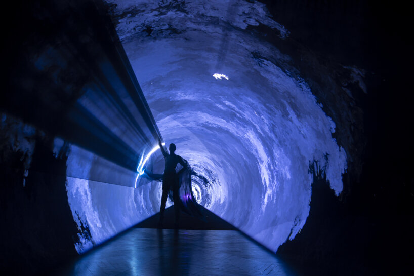 light sculptures and set design of artist Nick Verstand