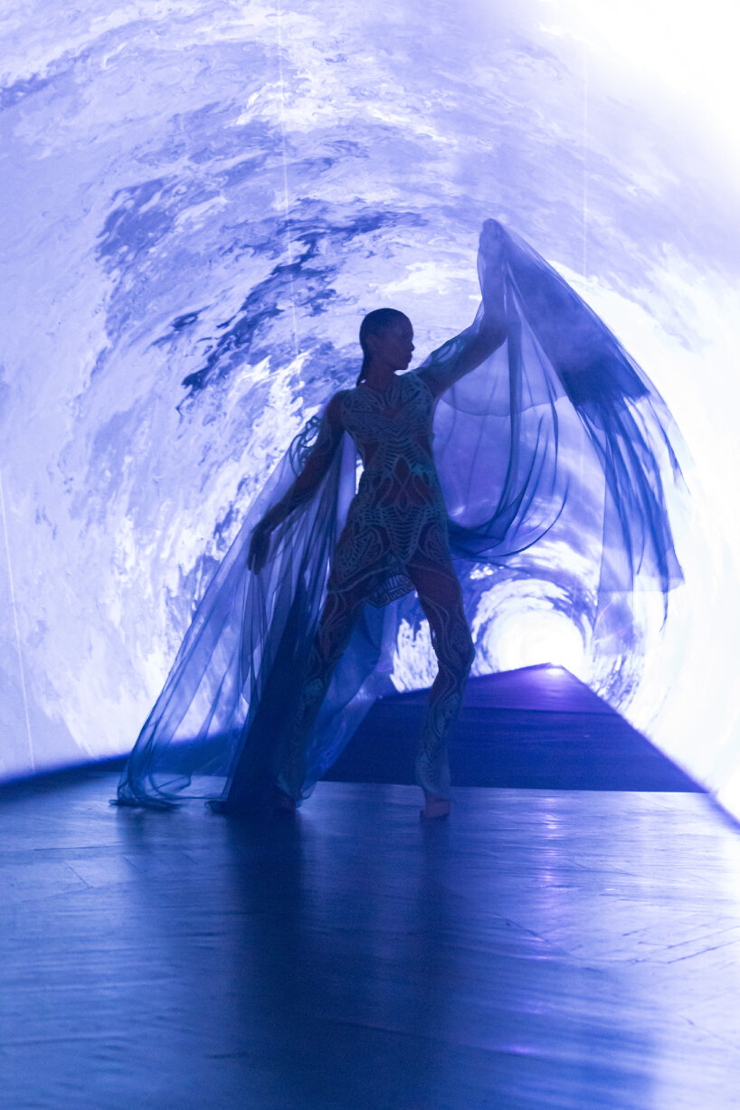 detailed view of the biosphere-inspired light sculpture by Nick Verstand