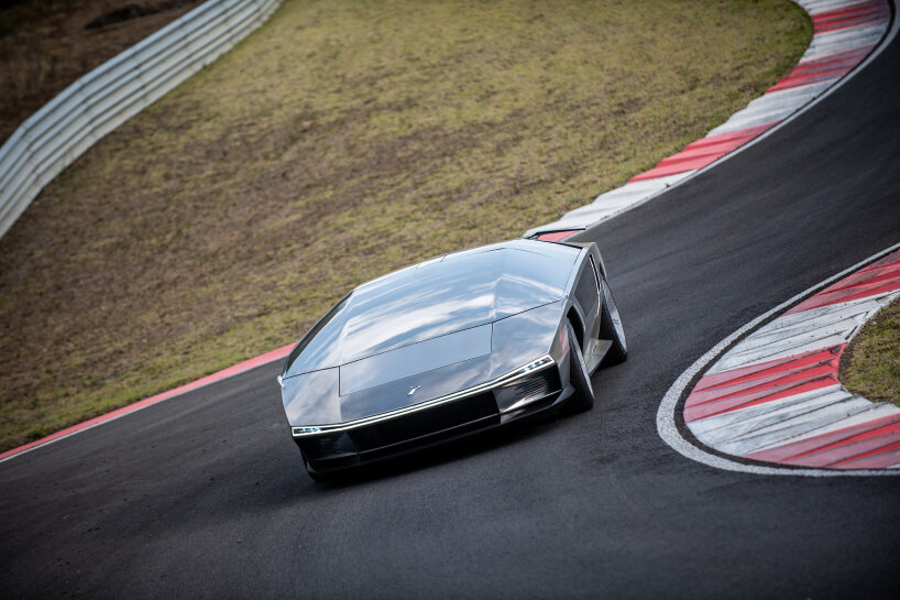 reflective supercar peralta S