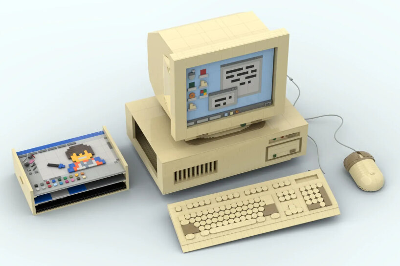 Ada unit floppy dengan penampilan fungsional di sisi CPU yang bisa ejcata