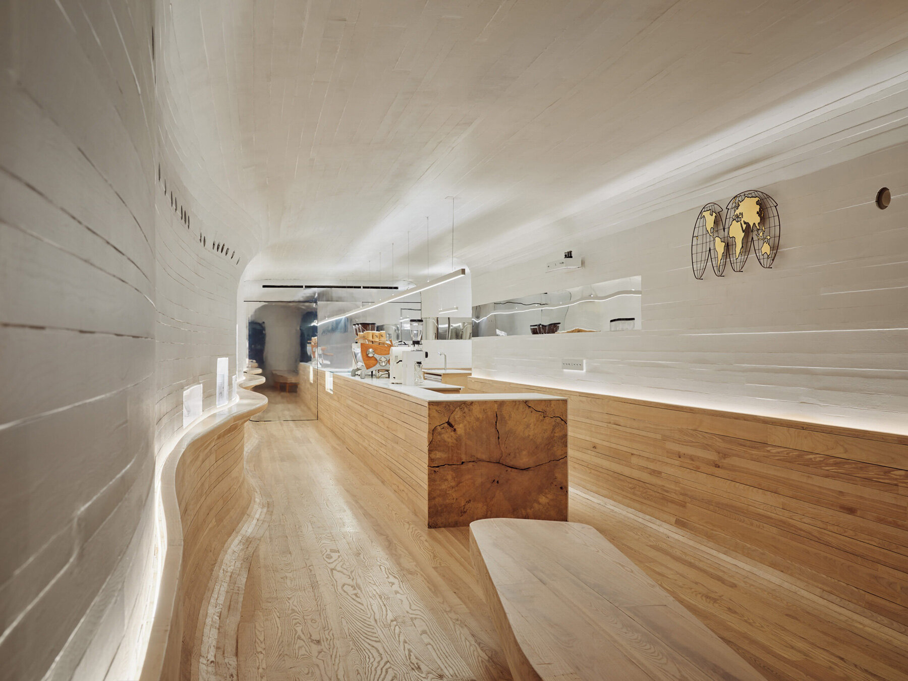 selgascano-curtis-su-arabica-new-york-cafe-hand-crafted-timber-cocoon-designboom-large01