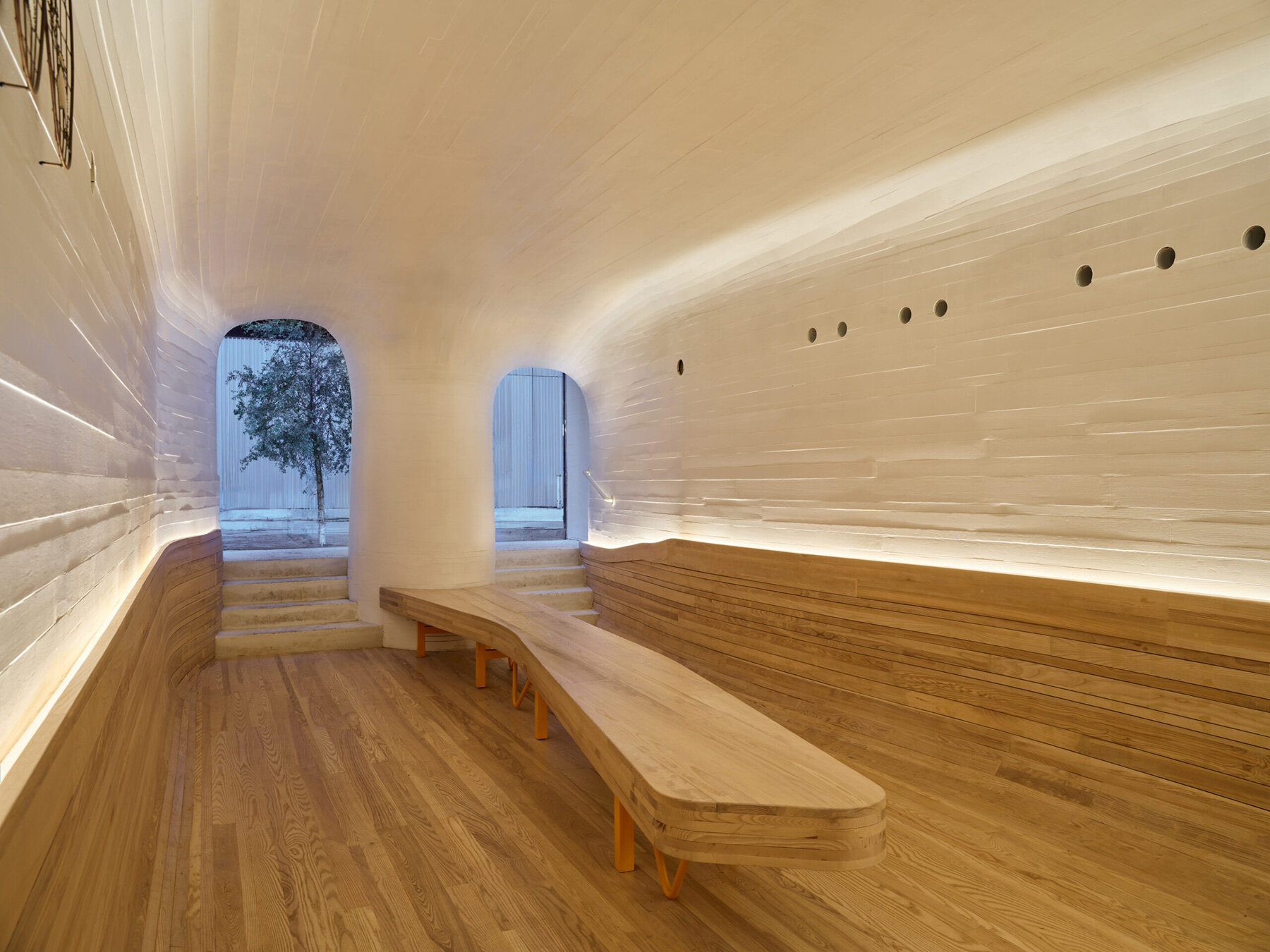 selgascano-curtis-su-arabica-new-york-cafe-hand-crafted-timber-cocoon-designboom-large02