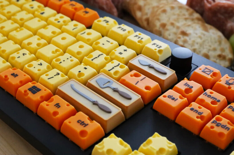 Teclado mecánico de queso suizo