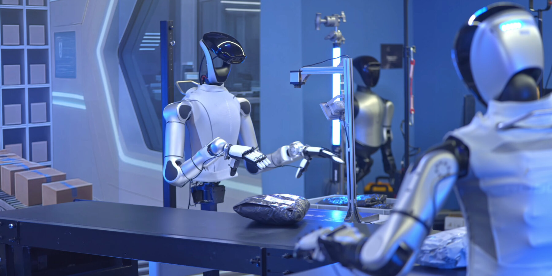 unitree-R1-robotera-L7-humanoid-robots-fourier-GR-3-designboom-ban
