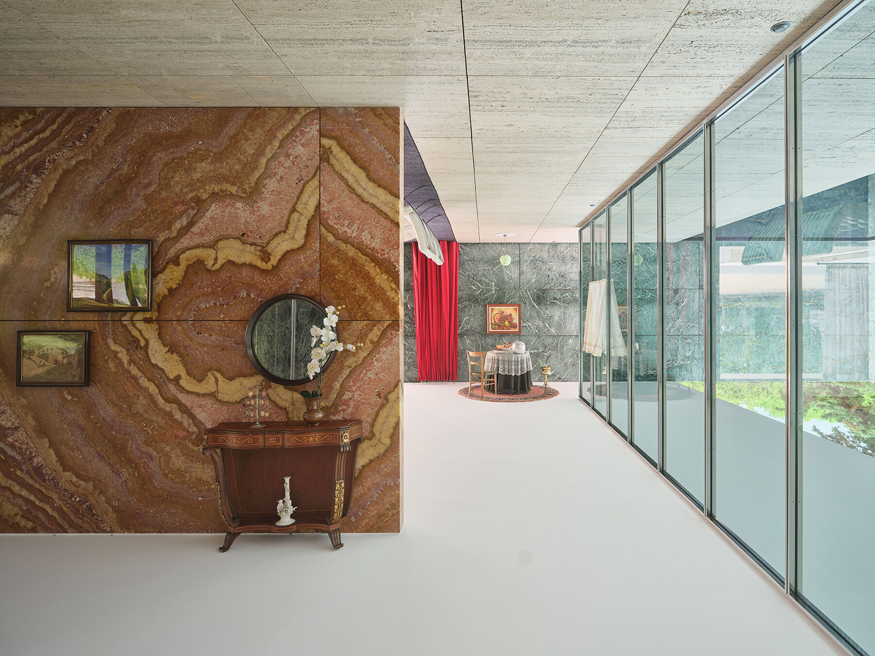 xevi-bayona-mies-van-der-rohe-barcelona-pavilion-ceiling-bound-household-relics-designboom-large01