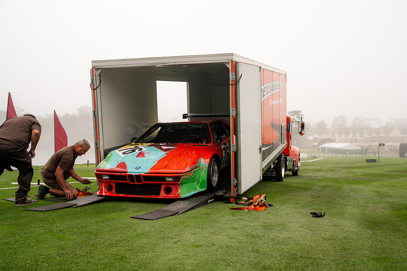 Andy Warhol y Julie Mehretu debutaron BMW Art Car en Pebble Beach Concours d'Elegance