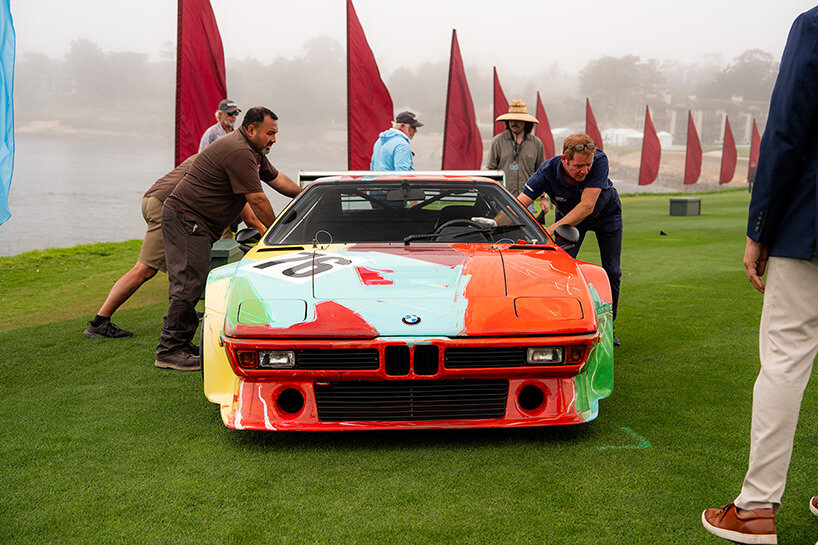 Andy Warhol y Julie Mehretu debutaron BMW Art Car en Pebble Beach Concours d'Elegance