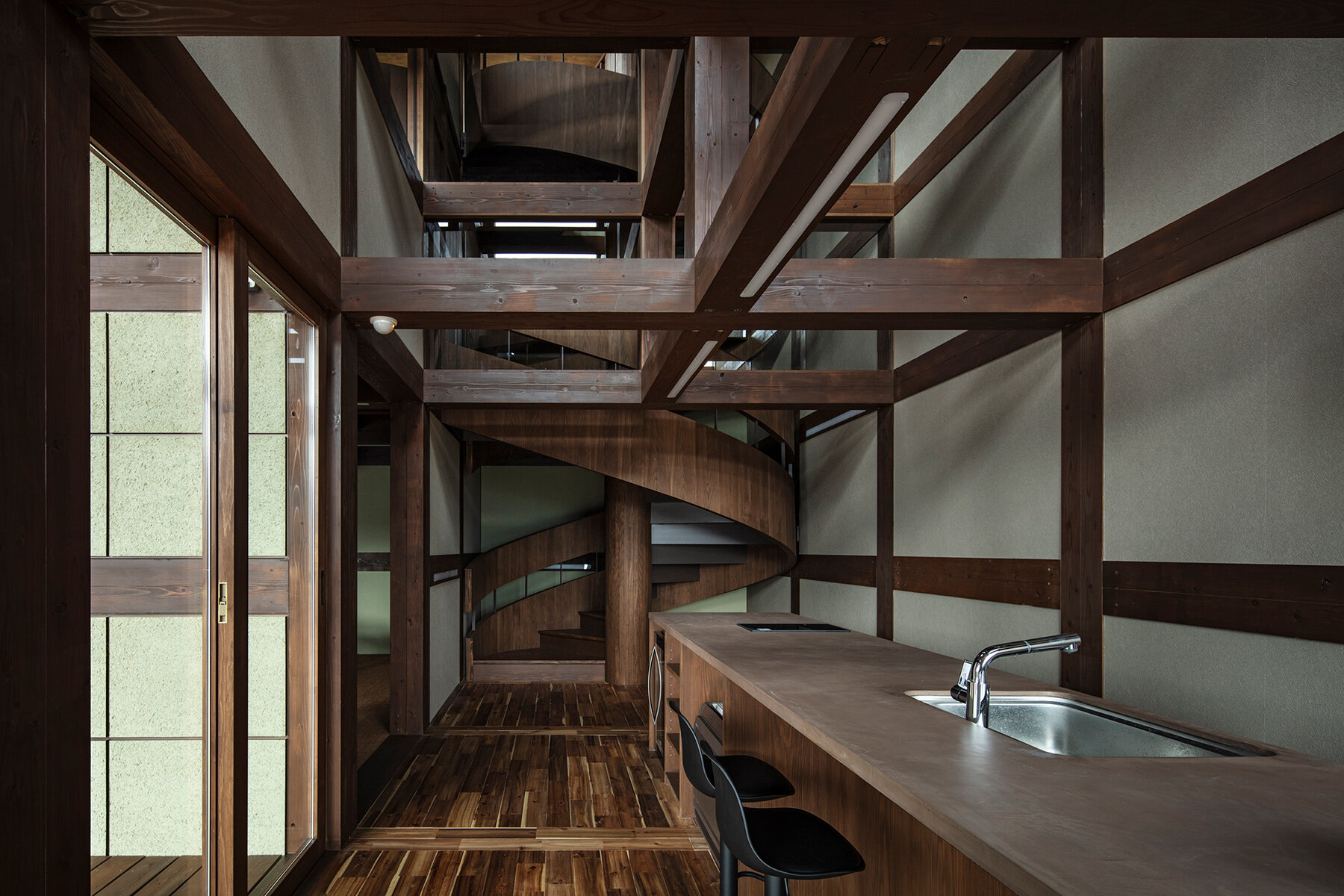 aki-hamada-architects-voxel-lattice-in-mt-oboshi-designboom-06a