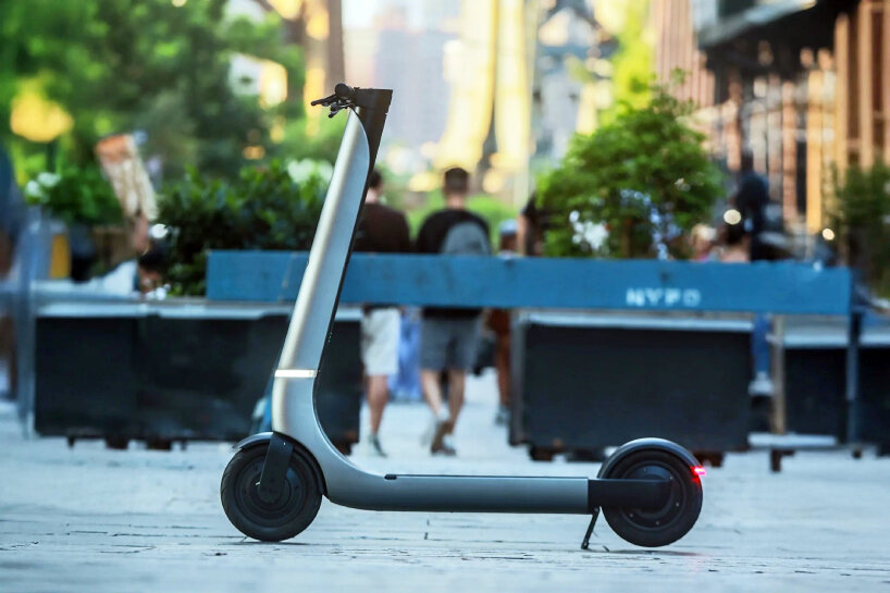 bo M electric scooter