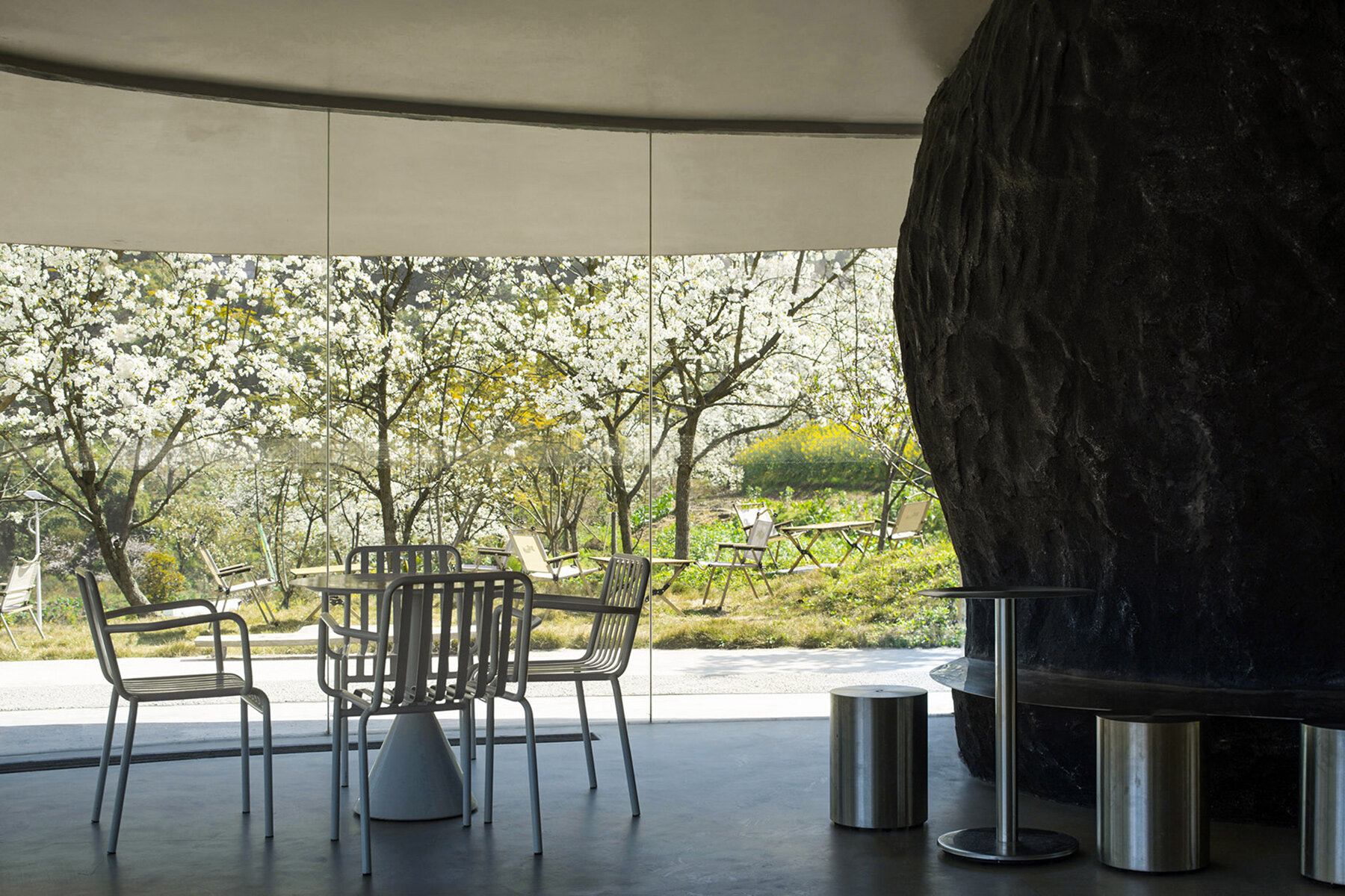 buzzy-sunny-stone-kiln-valley-archermit-china-designboom-06a