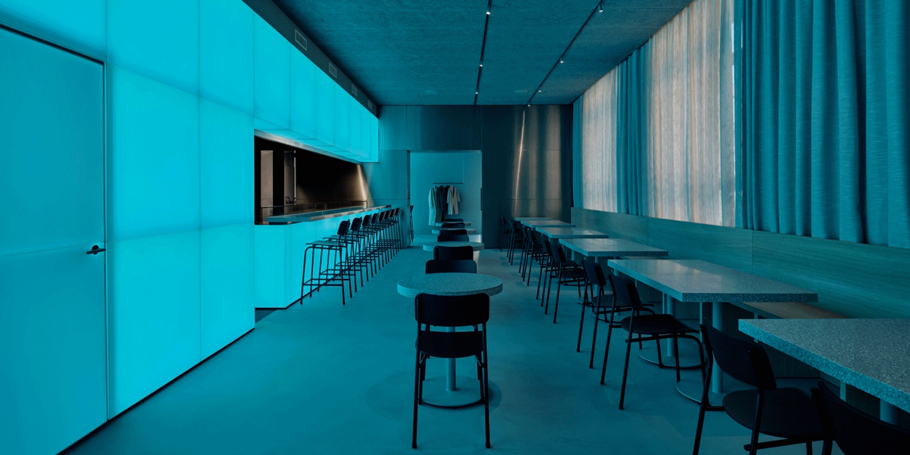 craft-and-concept-sushi-restaurant-led-wall-designboom-05-fullwdith