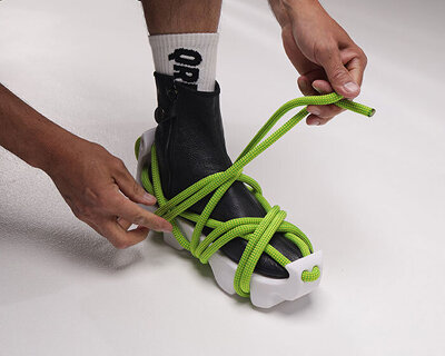 3D printed sneakers by daniyar uderbekov adjust to users' soles with climbing rope lacing