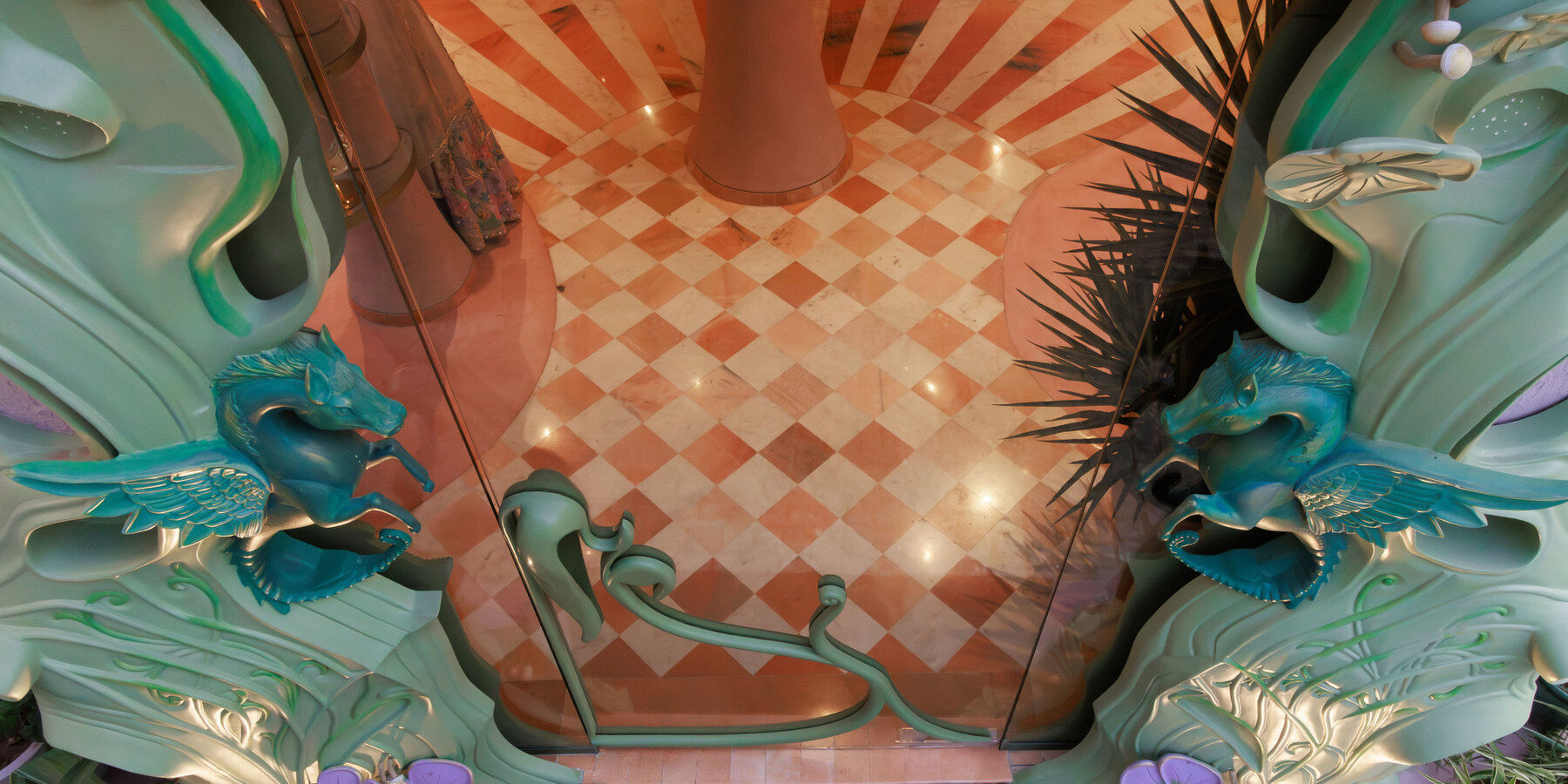 designhex-fairytale-papa-dont-preach-delhi-flagship-store-designboom-1800-2