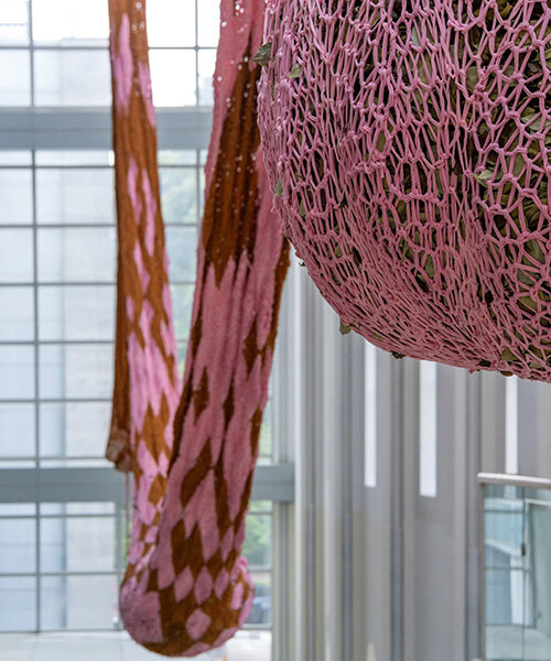 ernesto neto suspends colossal crocheted installation within seoul museum of art
