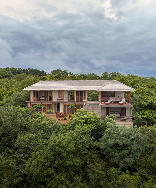 estudio atemporal crowns climate conscious oaxaca home with palapa-insipred roof