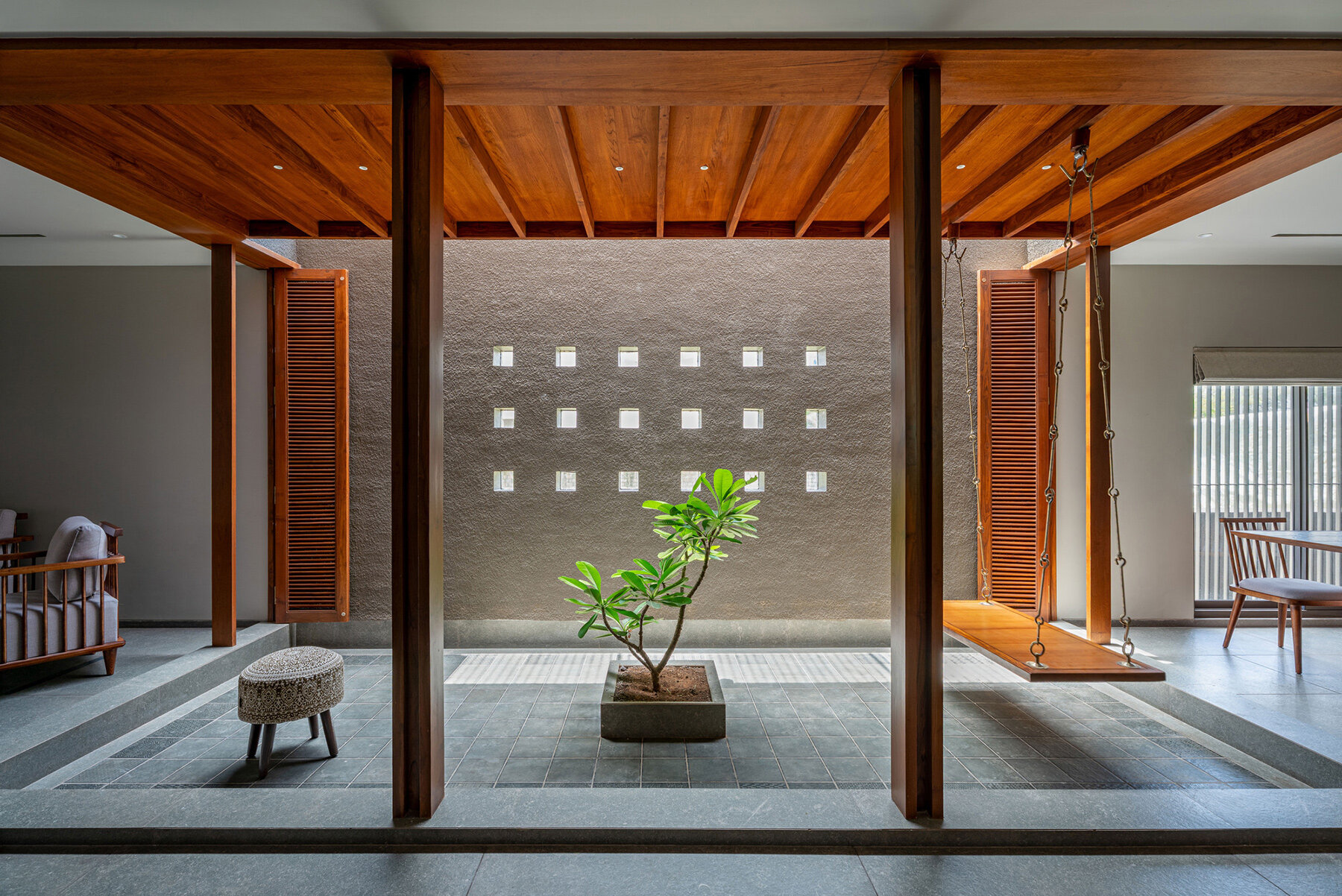 h-house-studio-nirbaadh-india-designboom-06a