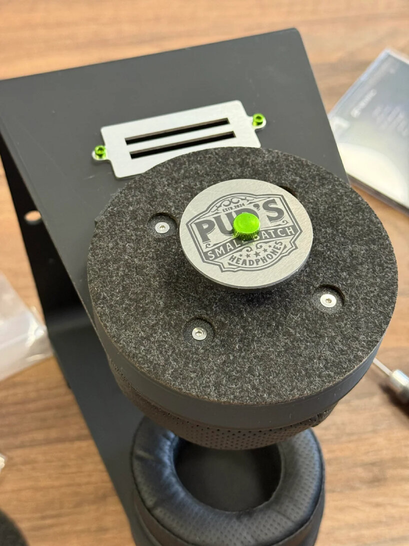 detailed view of the side