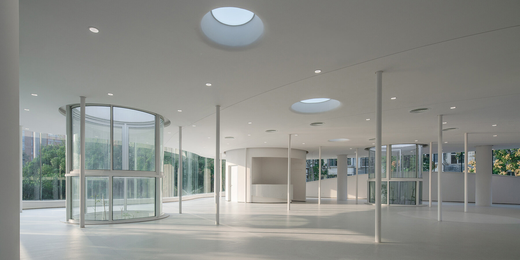 heimat-architects-curved-elevated-structure-ustc-learning-center-china-designboom-1800-2