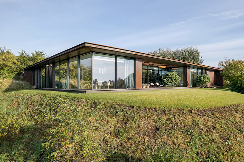 house slope 77 studio