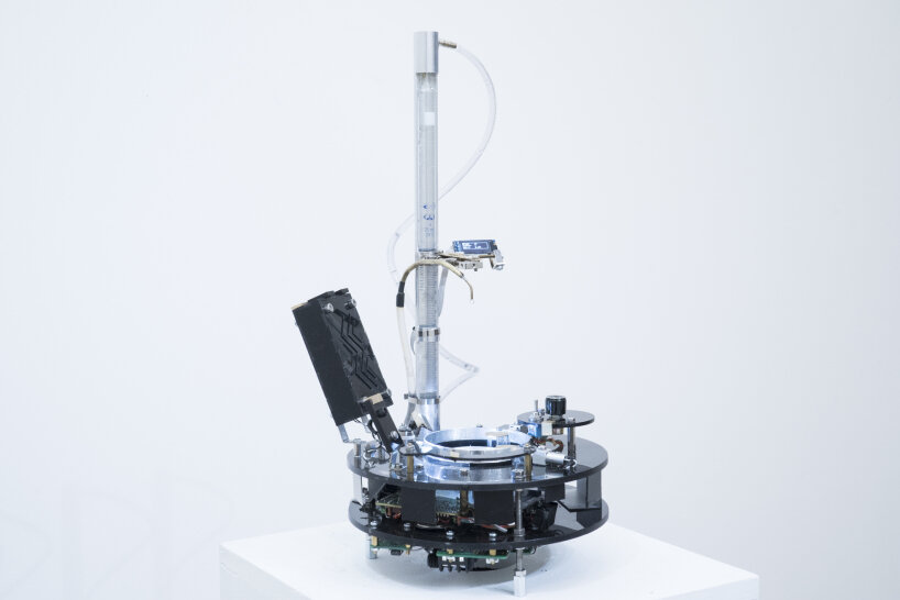 Tecnología de robot de escultura VTOL Dynamics