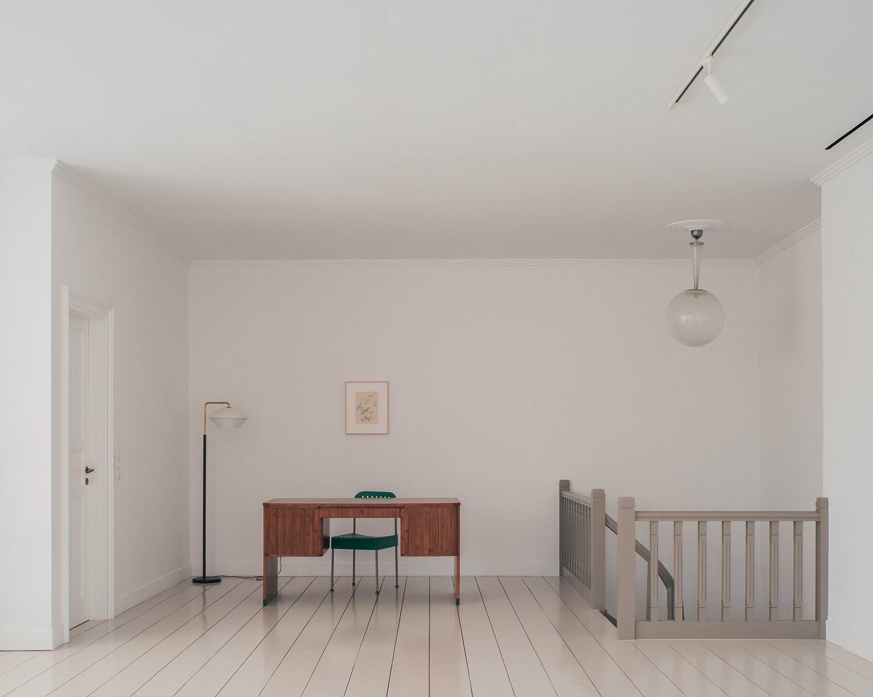 local-local-century-old-shop-contemporary-art-gallery-acropolis-athens-designboom-large01