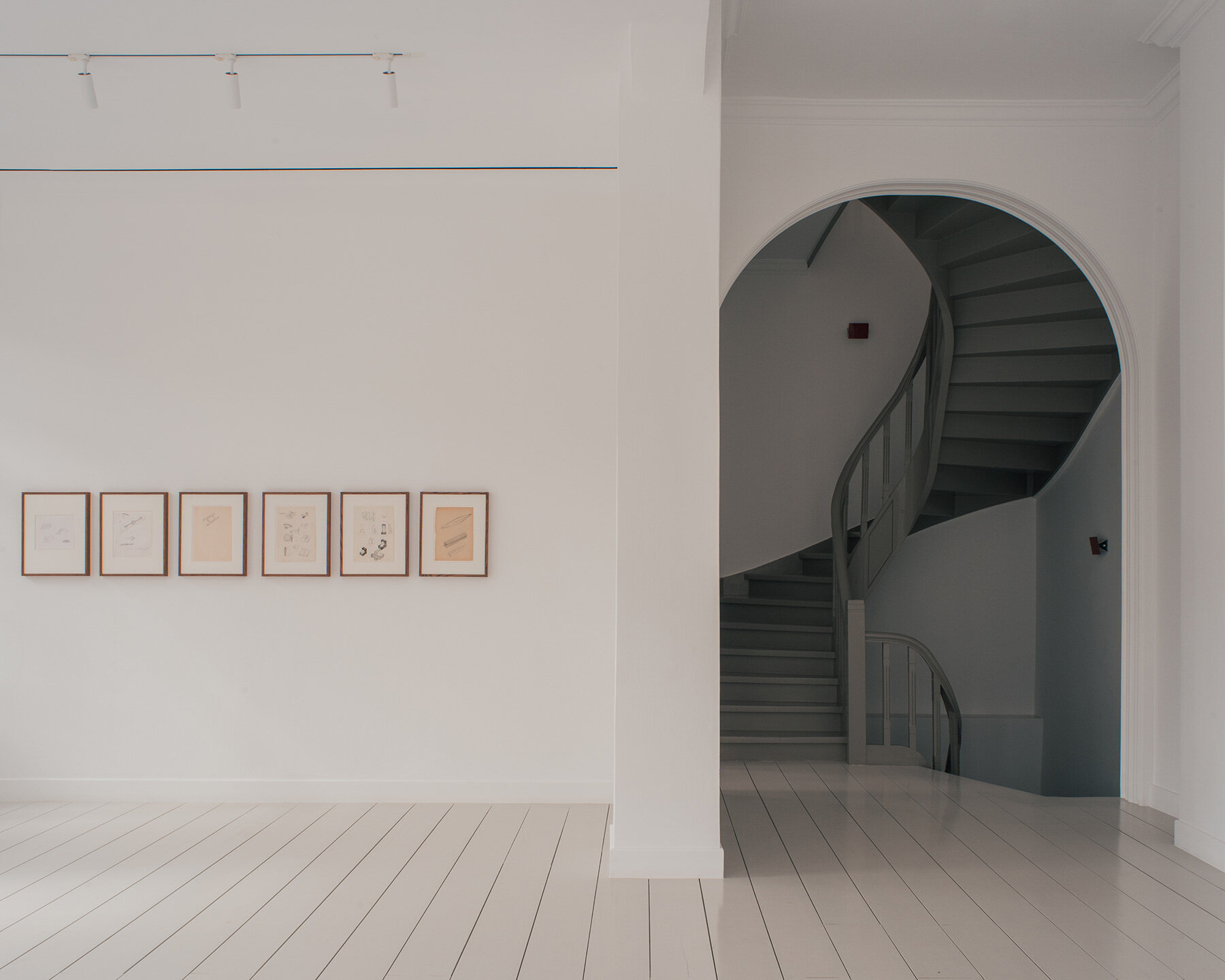 local-local-century-old-shop-contemporary-art-gallery-acropolis-athens-designboom-large02