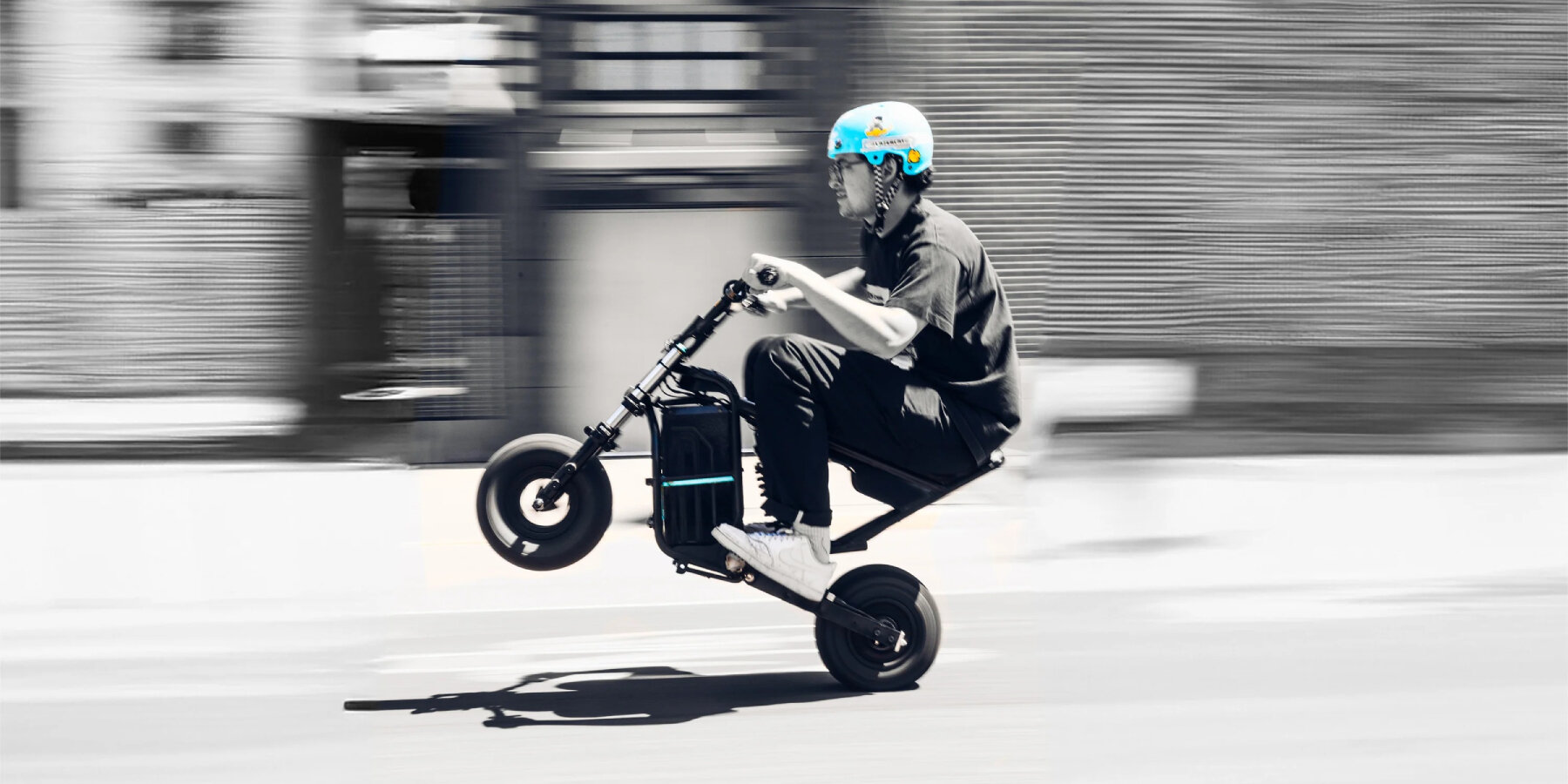 modular-electric-fun-bike-built-in-wheelie-button-v1-designboom-ban