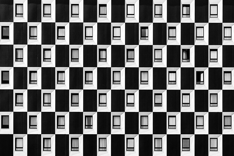 La estación de servicio de la década de 1950 ganó la mejor foto del año, en los premios de fotografía arquitectura 2025