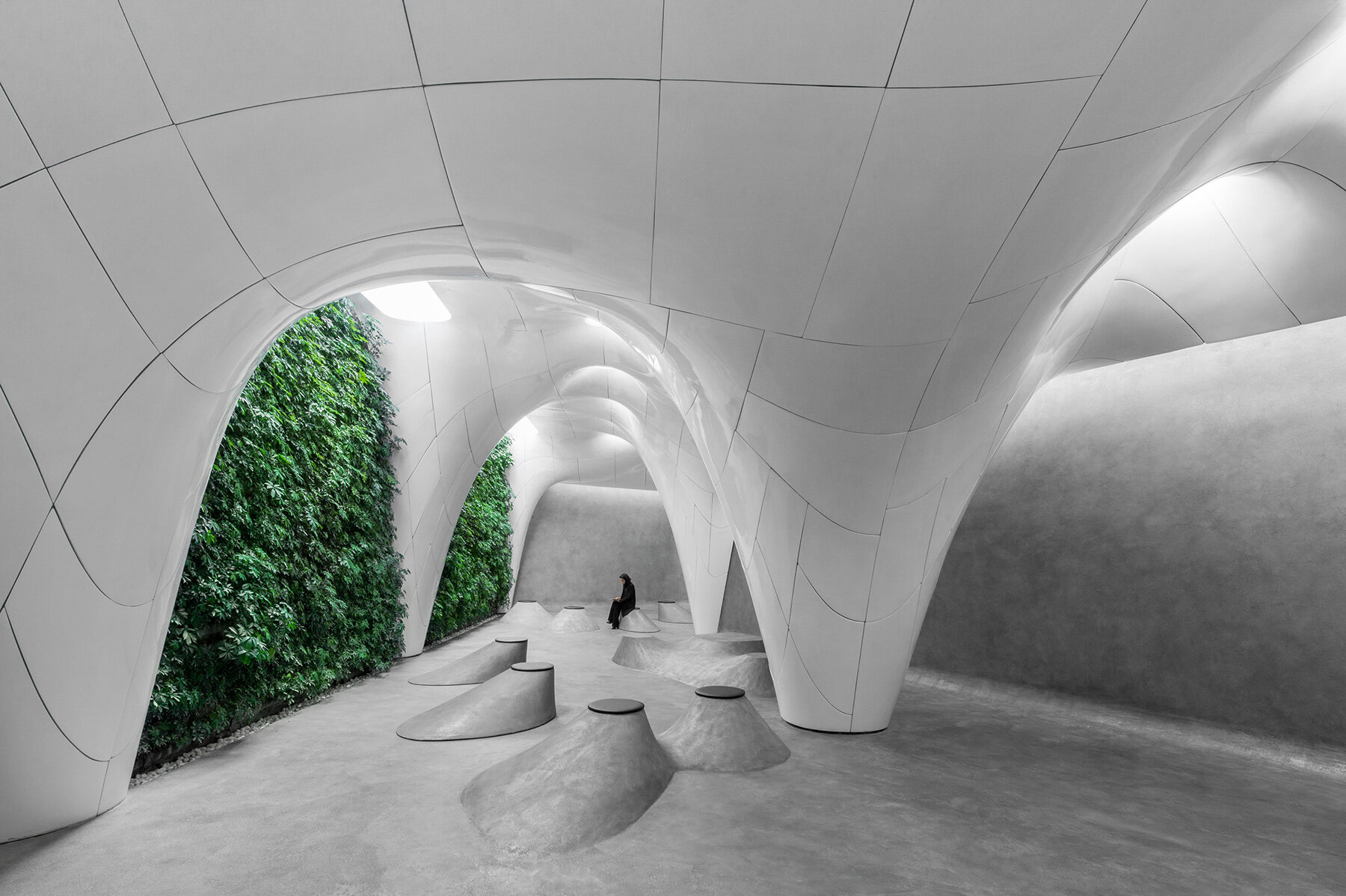photo-of-1950s-petrol-station-crowned-winner-of-architecture-photography-awards-designboom-large02