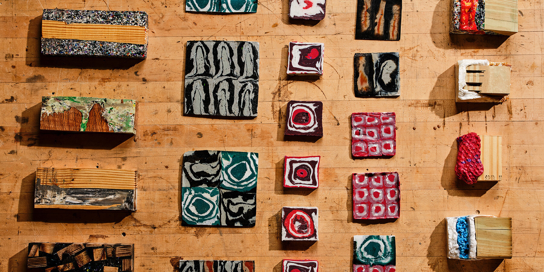 plastic-reimagined-campus-waste-vibrant-chairs-atlanta-contemporary-hyojin-kwon-designboom-1800-3