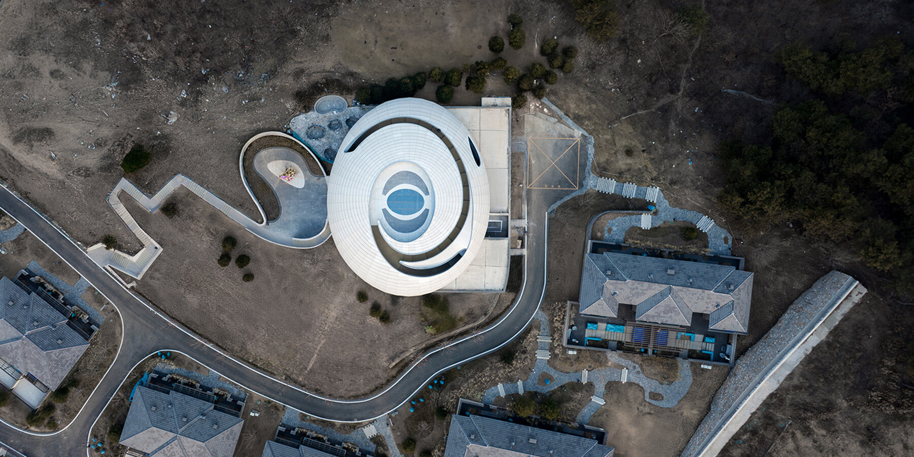 rock-cloud-center-hotel-wutopia-lab-caving-interiors-zunhua-tangshan-china-designboom-1800-2