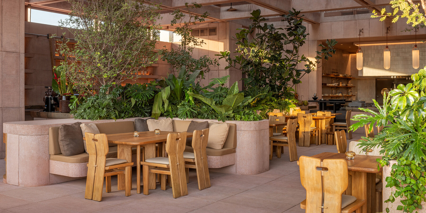rubra-sand-toned-monolithic-restaurant-ignacio-urquiza-ana-paula-de-alba-mexico-pacific-coast-designboom-1800-2