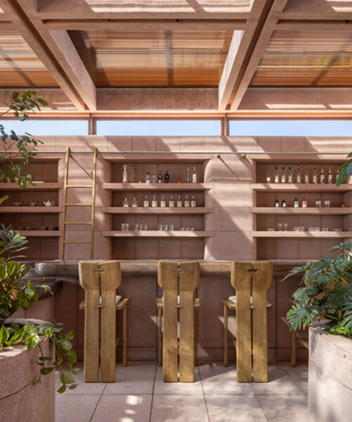 ignacio urquiza and ana paula de alba set sand-toned monolithic restaurant on mexico’s coast