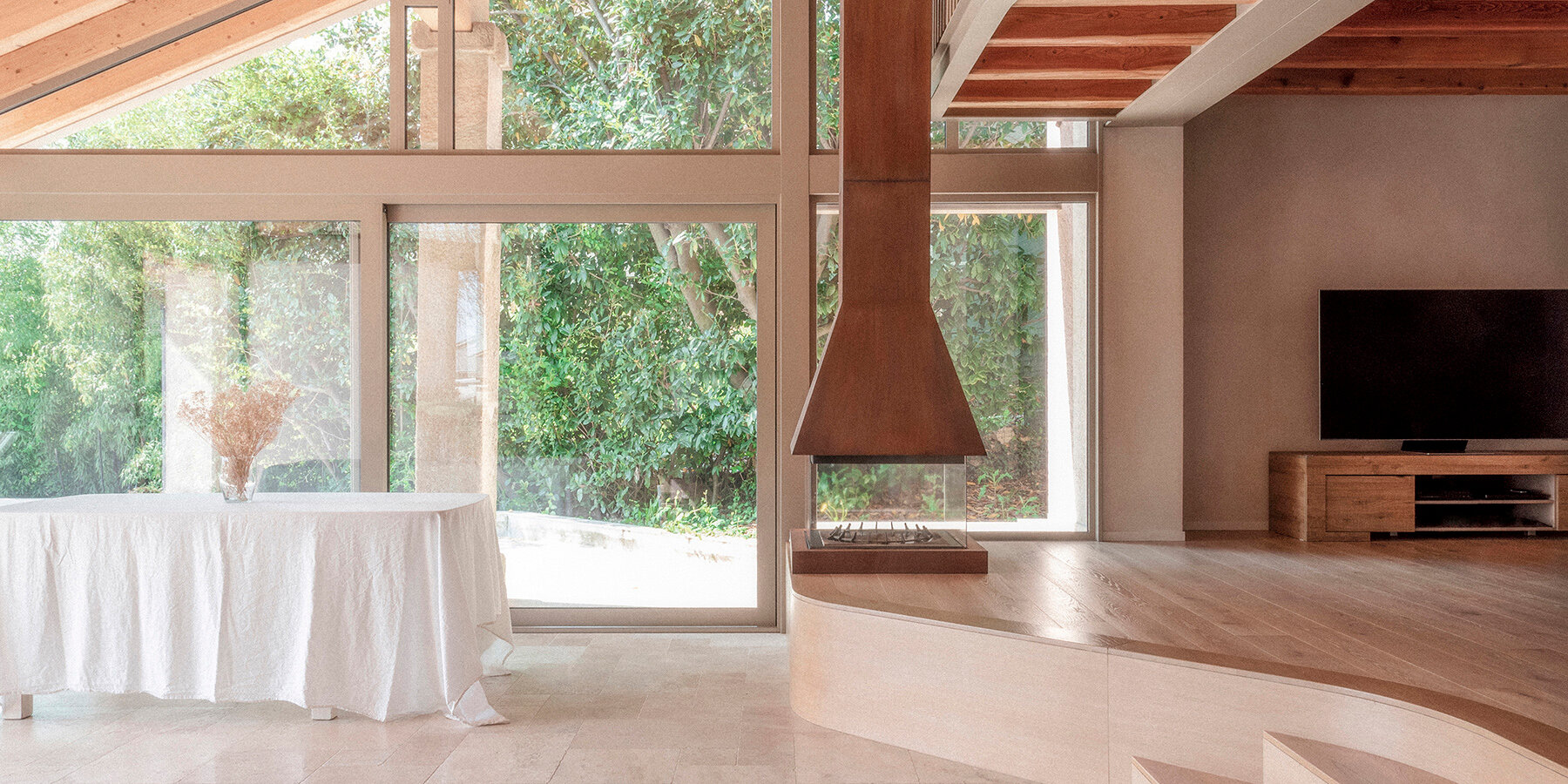 studio-bressan-italian-farmhouse-renovation-designboom-05-fullwidth