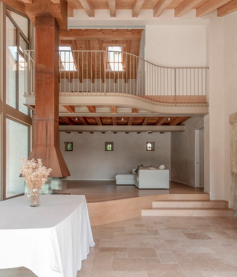 studio bressan transforms italian farmhouse into residence with double-height glass portico