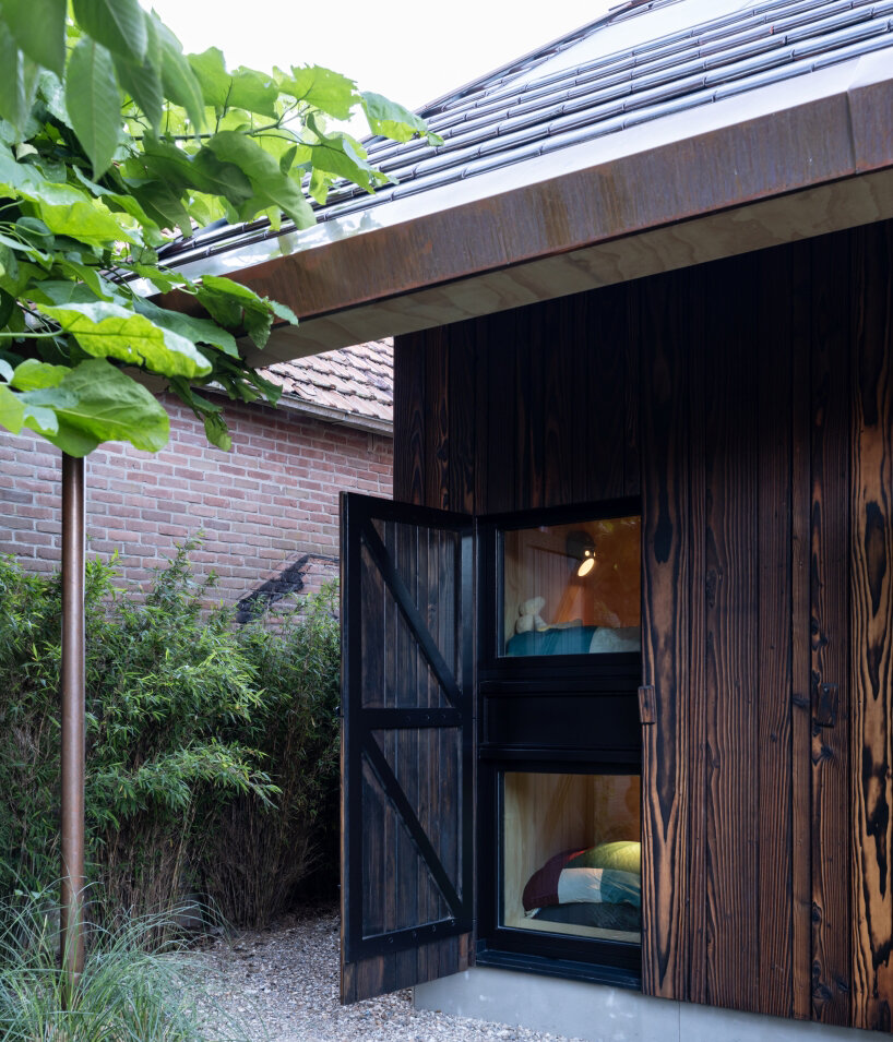 asymmetric roof tops prefabricated holiday home by team v architecture on dutch island