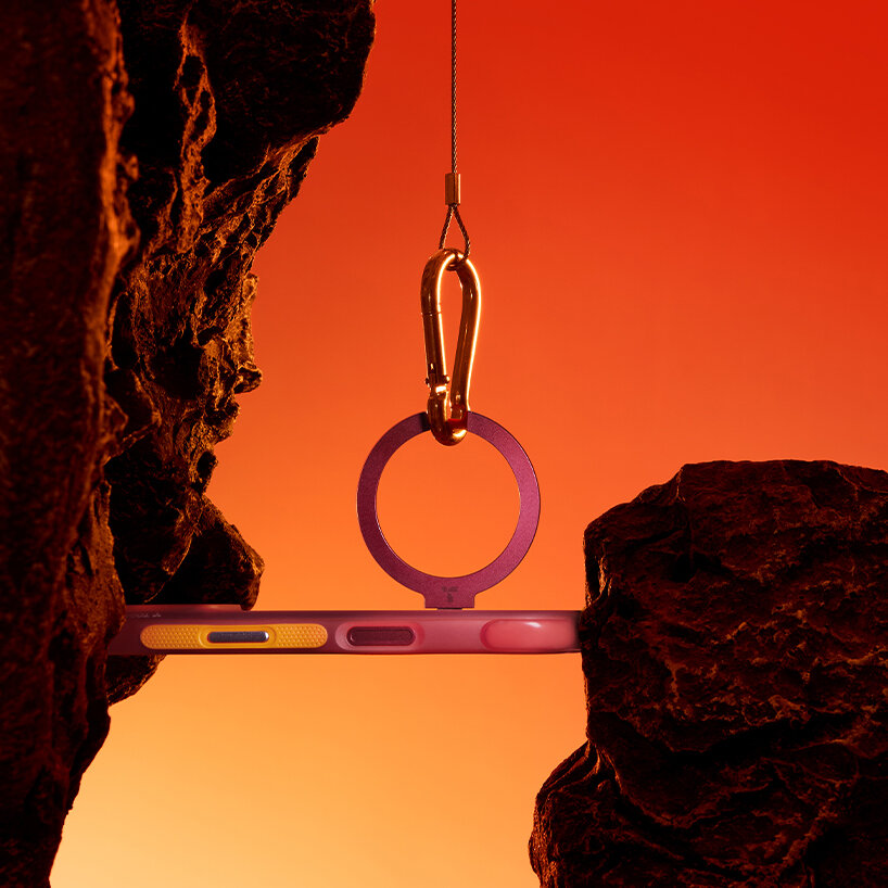 TORRAS' Q3 air series expands its smartphone case lineup with an all-in-one design