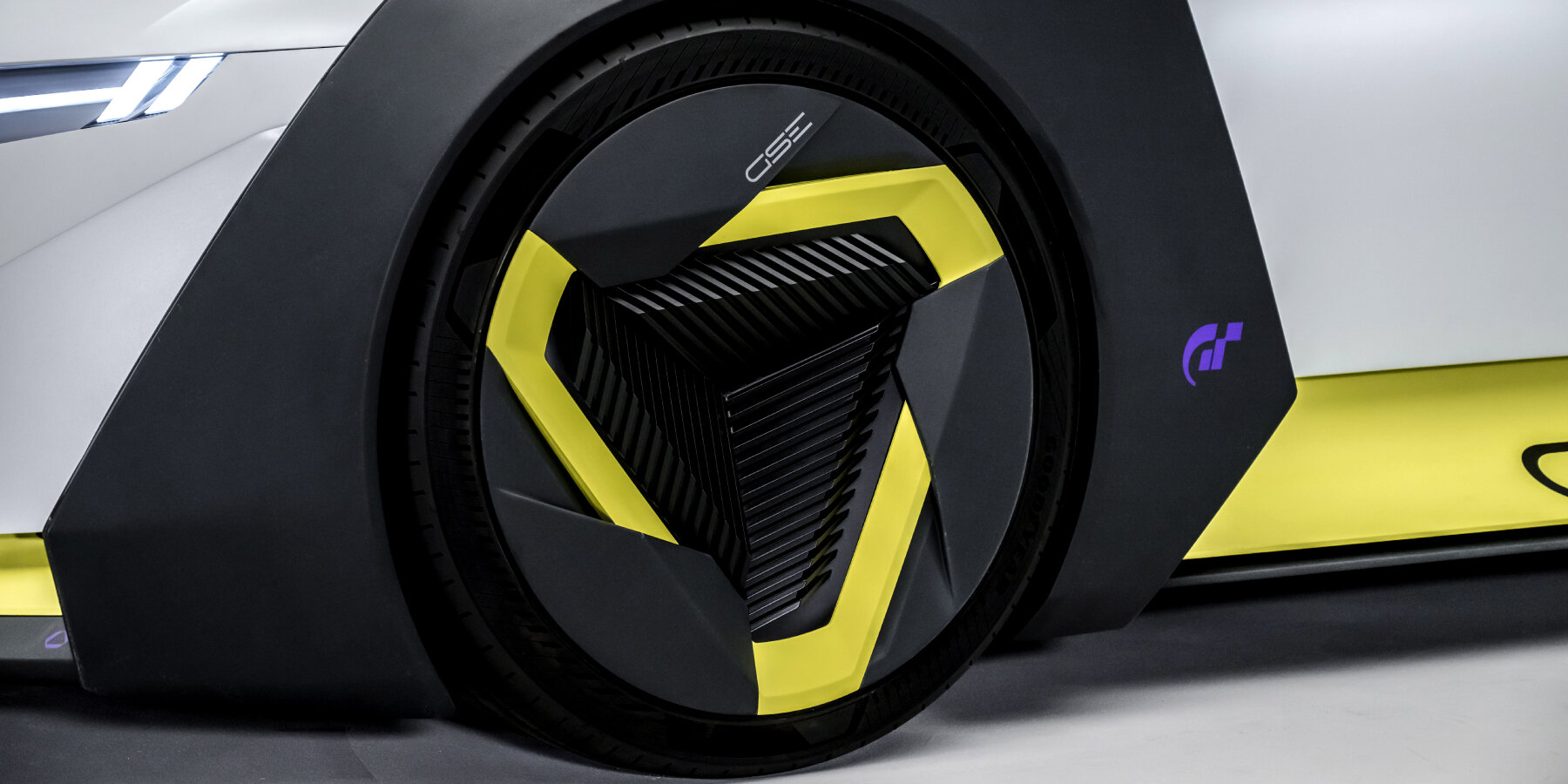 vauxhall-corsa-GSE-vision-gran-turismo-concept-car-fabrics-illuminate-designboom-ban2