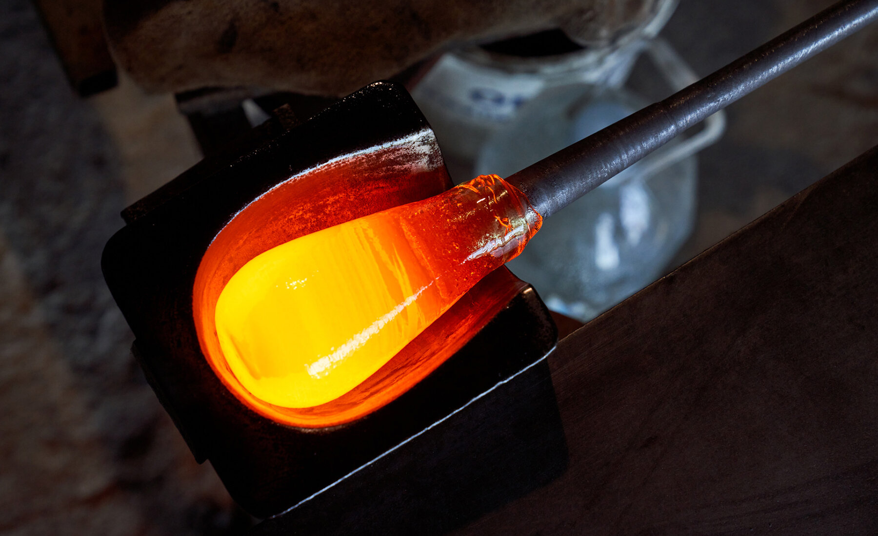 vytrum-acoustic-speaker-virtuoso-craftsmanship-designboom-fullwidth02