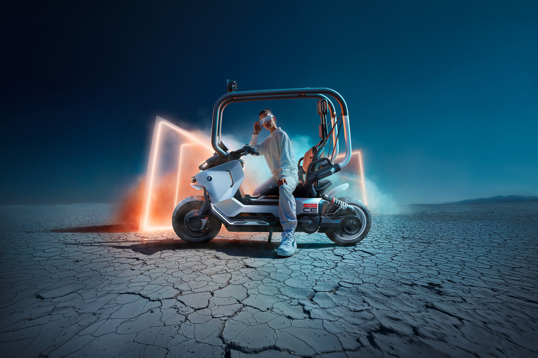BMW-motorrad-vision-ce-concept-electric-scooter-designboom-06a