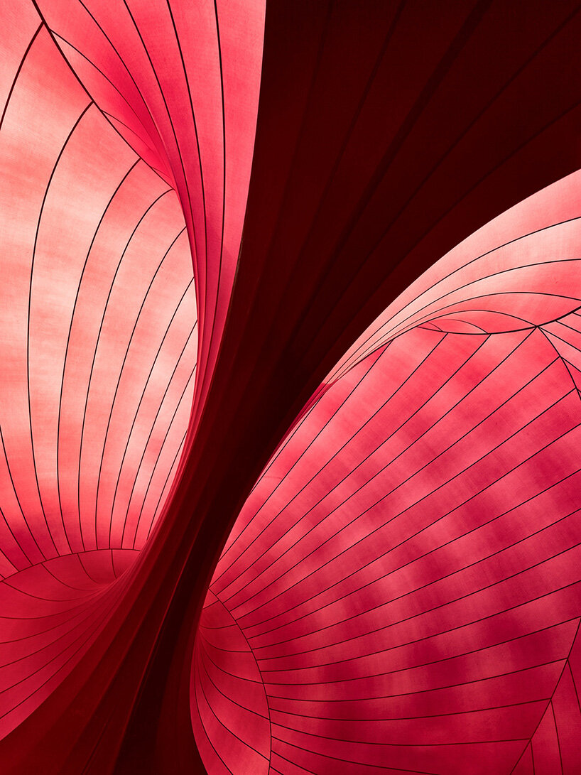 anish kapoor and arata isozaki's inflatable 'ark nova' concert hall rises in switzerland